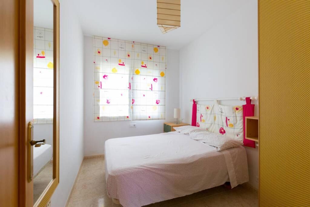 אלקנאר La Rapita - Apartamento De Dos Dormitorios Con Piscina Comunitaria מראה חיצוני תמונה